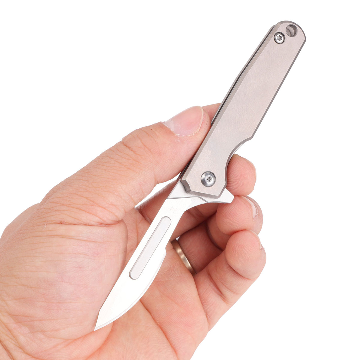 Samior Stubby Chisel Knife Opens Packages with Ease