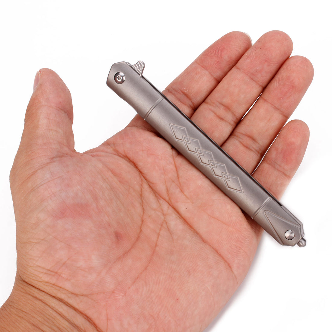 It is Definitely a Gentleman's Knife