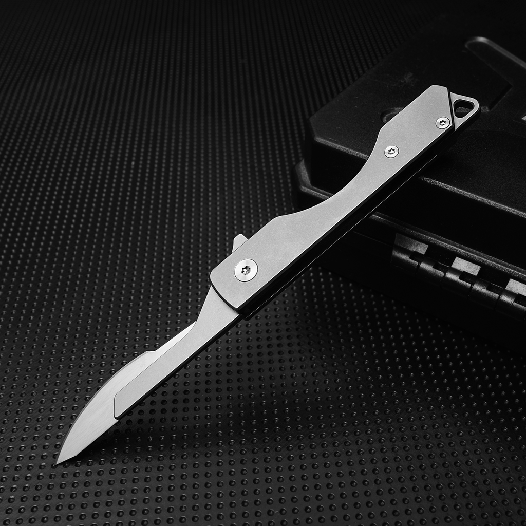 Samior TS135 Folding Scalpel Utility Knife with 10 Blades