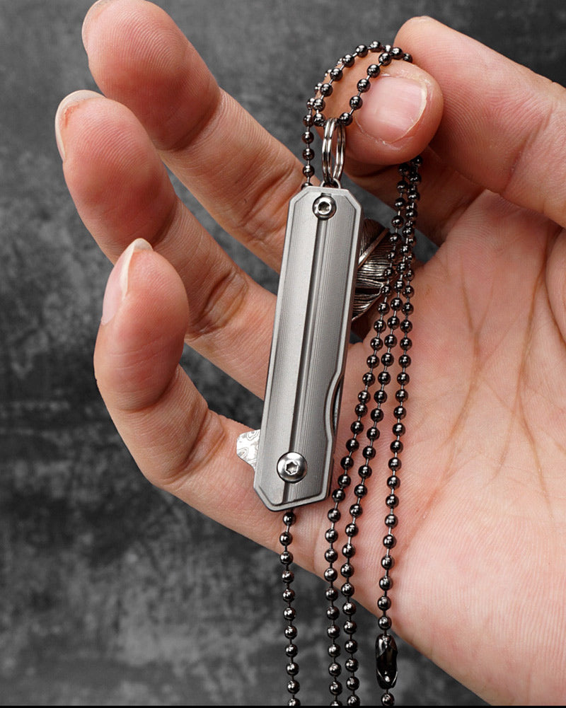 Samior HY004 Mini Titanium Handle Pocket Knife 1.45