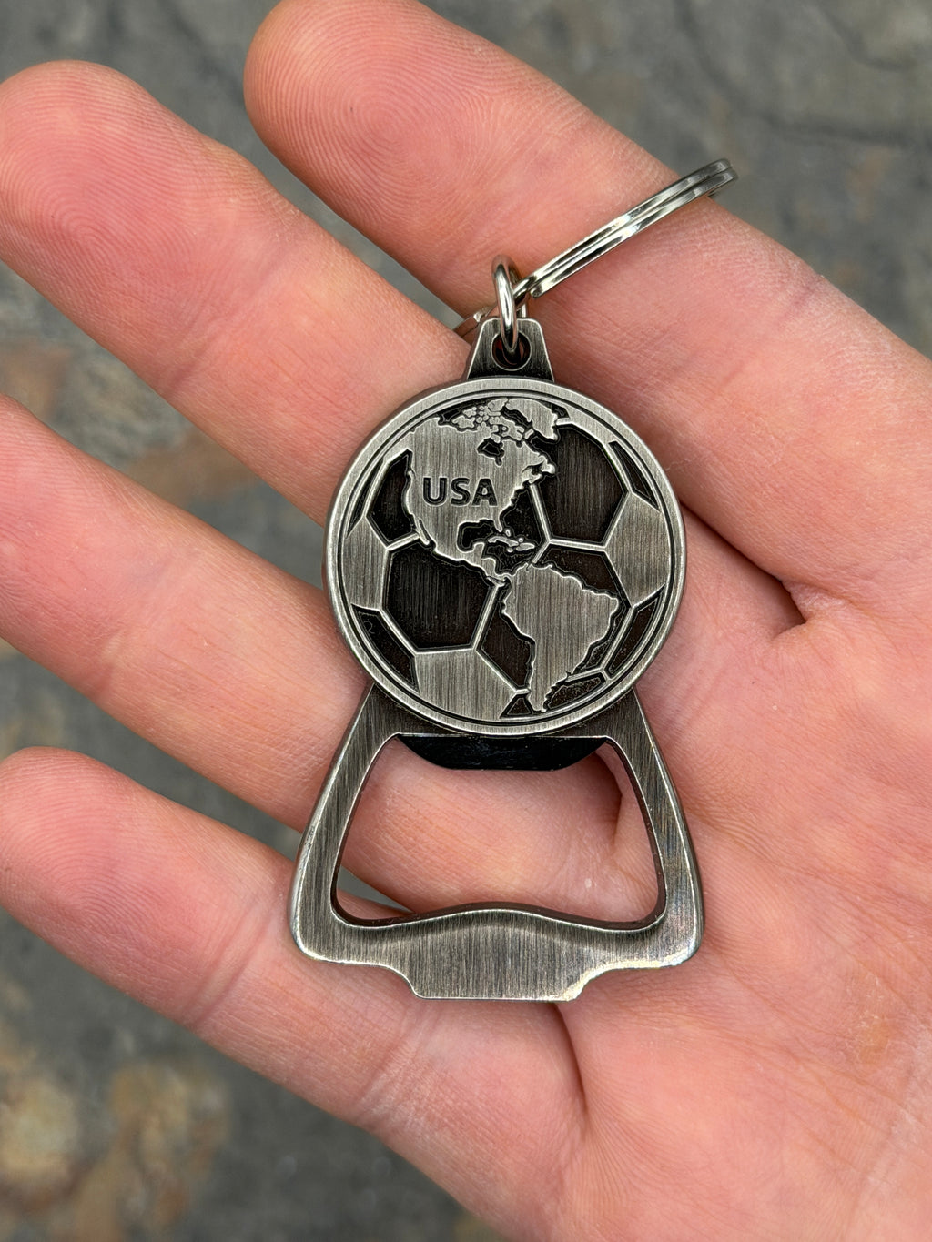Samior USA Soccer Keychain Bottle Opener – Metal EDC Key Ring Opener for Patriotic Soccer Fans