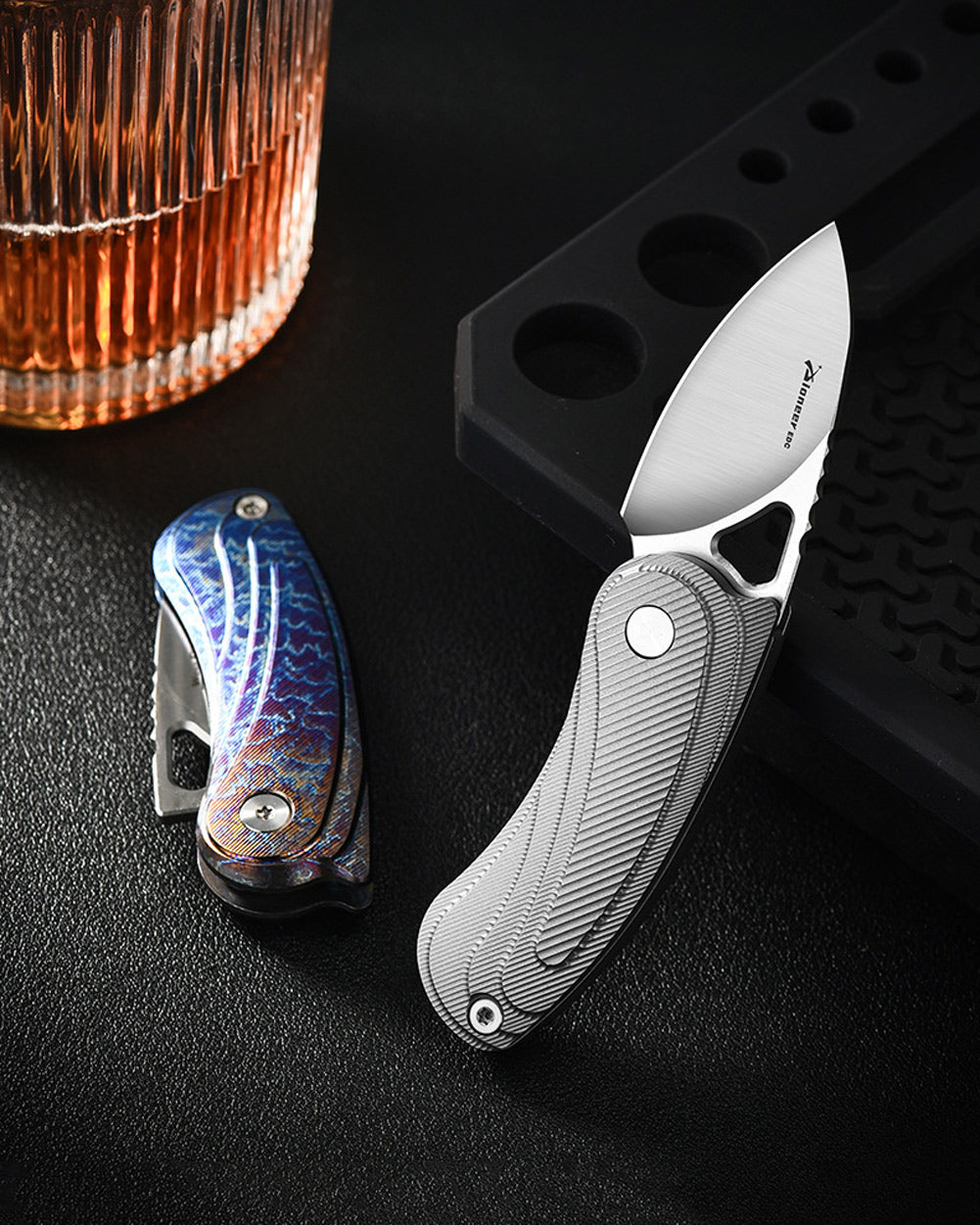 PioneerEDC MT189 Mini Folding Pocket EDC Knife, 1.89 Inch Sheepsfoot 14C28N Blade, TC4 Titanium Handles, Double Detent Non-Locking, Thumb Hole Opening, 2.59 Oz