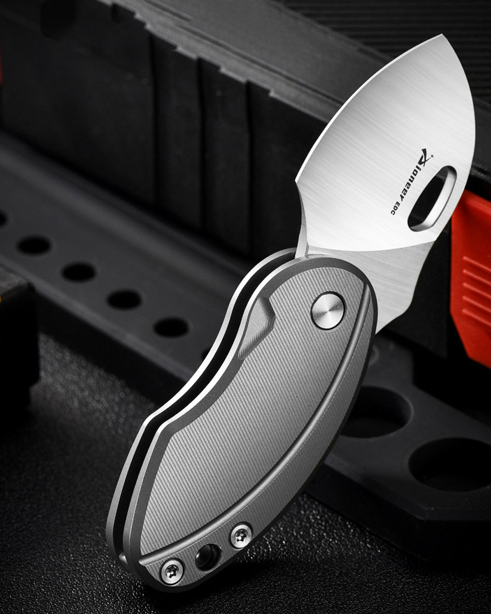 PioneerEDC M276 Chubby Small Folding Pocket Knife, Sheepfoot 14C28N Blade, TC4 Titanium Handle, Double Detent Non-Locking SlipJoint, 3.4 oz