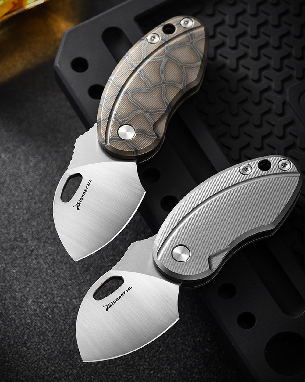 PioneerEDC M276 Chubby Small Folding Pocket Knife, Sheepfoot 14C28N Blade, TC4 Titanium Handle, Double Detent Non-Locking SlipJoint, 3.4 oz