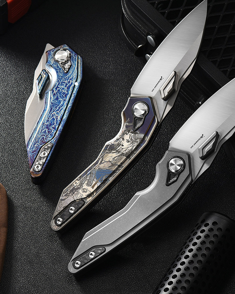 PioneerEDC MTP472 Folding Pocket Knife, D2 Wharncliffe Blade, TC4 Titanium and Carbon Fiber Handle, Liner Lock, with Pocket Clip, 8.27 Inches