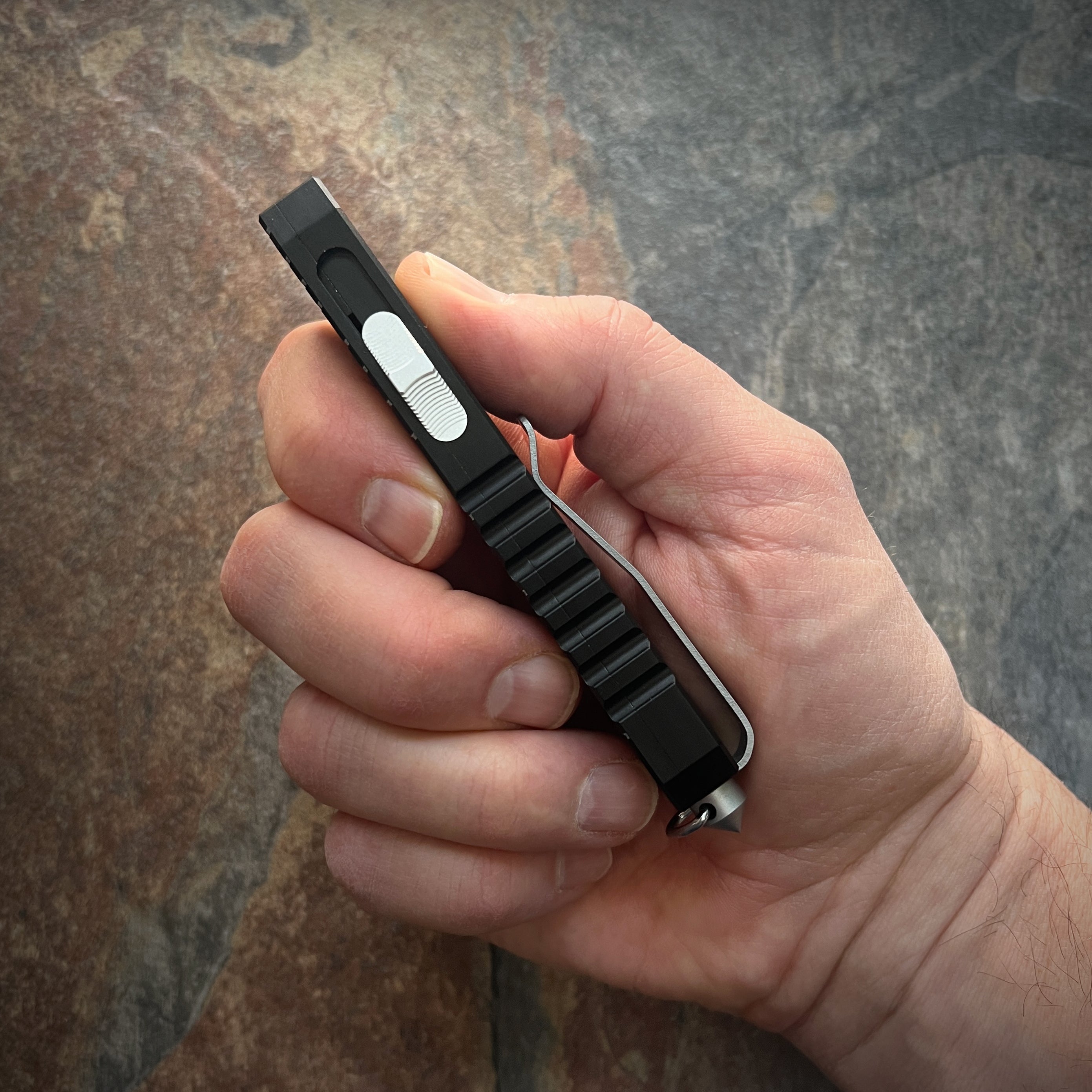 ainhue A38 Auto Retractable Scalpel OTF Utility Knife – Samior