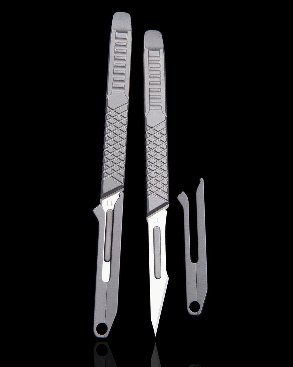 ainhue A45 Small Slim 3# Scalpel Knife Handle with Pry Bar, 10pcs #11 Blades